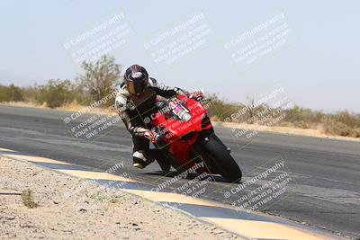 media/Mar-28-2022-Superbike Trackdays (Mon) [[b8603d0f67]]/Open Track Time/Turn 3 Inside/